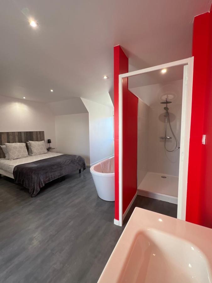 Aux Charmes 2 Bed & Breakfast Isques Екстериор снимка